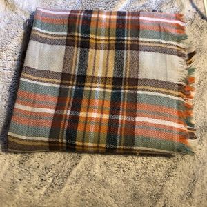 Sold— Scarf bundle